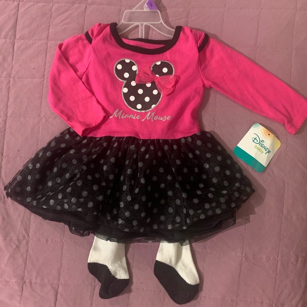 ✨NWT Minnie Mouse Outfit✨